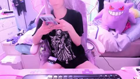 Snapshot of greeneyedlovexo chatting on March 2025 10:07:02 PM GreenEyedLovexo online show from March 2025 10:07:02 PM
