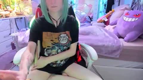 GreenEyedLovexo online show from April 2026 08:09:02 PM