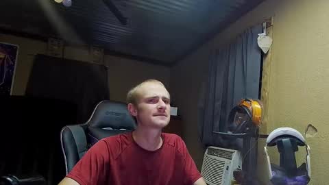 Snapshot of greenlungs8195 chatting on October 2025 06:58:02 AM Greenlungs8195 online show from October 2025 06:58:02 AM