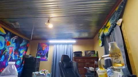 Greenlungs8195 online show from February 2026 08:25:02 AM