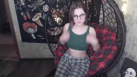 Lina online show from February 2026 10:23:01 AM