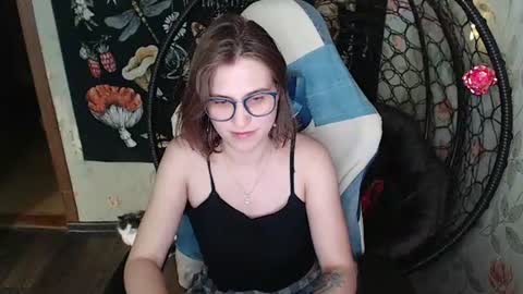 Snapshot of greenwitch9 chatting on June 2026 10:17:02 AM Lina online show from June 2026 10:17:02 AM
