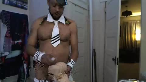 Snapshot of gregnice313 chatting on September 2025 04:01:02 AM NICE and sometimes Savvy online show from September 2025 04:01:02 AM