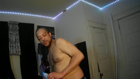 Snapshot of gregnice313 chatting on March 2026 05:35:02 AM NICE and sometimes Savvy online show from March 2026 05:35:02 AM