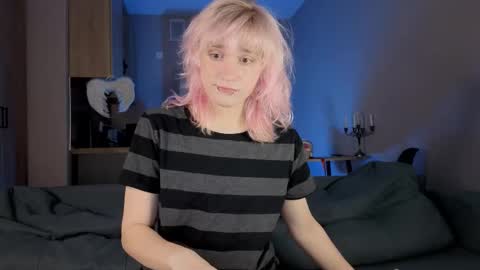 Greg-independent model online show from March 2026 09:40:02 PM