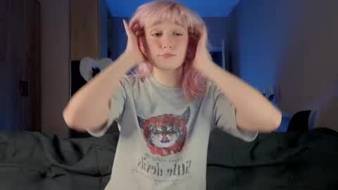 Greg-independent model online show from April 2026 09:39:01 PM