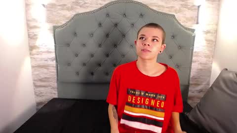 Snapshot of gremory_and_redlin69 chatting on February 2025 10:58:01 PM Gremory - Redlin online show from February 2025 10:58:01 PM