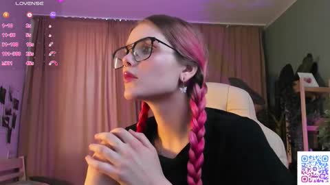 Snapshot of gretchen_mol chatting on March 2026 07:33:02 AM gretchen_mol online show from March 2026 07:33:02 AM