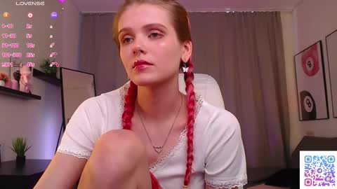 Snapshot of gretchen_mol chatting on March 2026 08:19:01 AM gretchen_mol online show from March 2026 08:19:01 AM