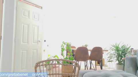 Snapshot of grettabenett_ chatting on March 2026 09:08:02 PM Gretta online show from March 2026 09:08:02 PM