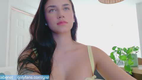 Snapshot of grettabenett_ chatting on March 2026 07:53:02 PM Gretta online show from March 2026 07:53:02 PM
