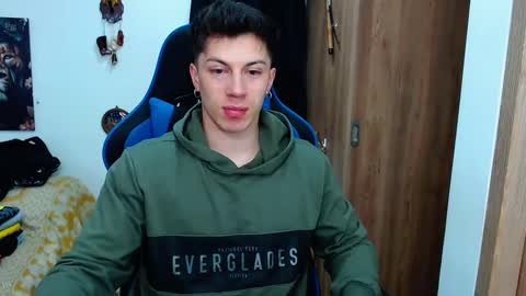 Snapshot of griego01 chatting on December 2024 01:50:01 AM griego01 online show from December 2024 01:50:01 AM