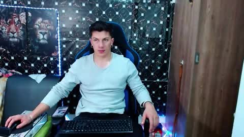 Snapshot of griego01 chatting on October 2025 09:54:02 PM griego01 online show from October 2025 09:54:02 PM