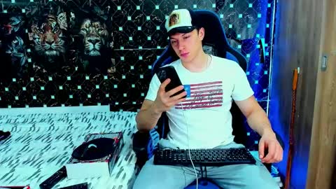 Snapshot of griego01 chatting on May 2026 05:05:02 AM griego01 online show from May 2026 05:05:02 AM
