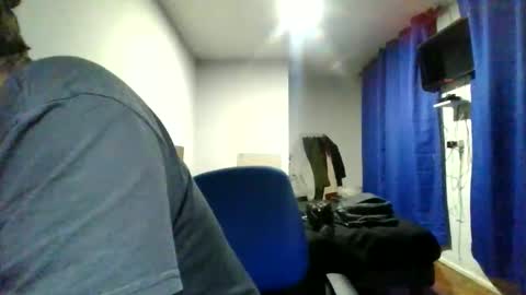Snapshot of griegozorbatos chatting on May 2026 02:41:01 AM griegozorbatos online show from May 2026 02:41:01 AM