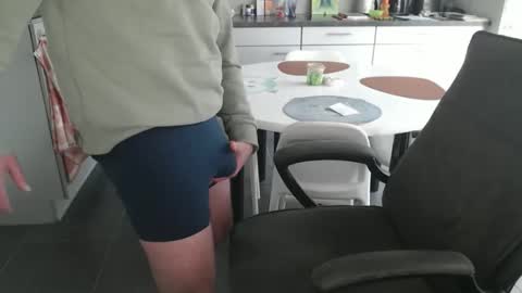 Snapshot of griesie chatting on November 2025 10:05:01 AM Griesie online show from November 2025 10:05:01 AM