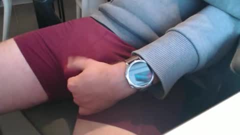 Snapshot of griesie chatting on November 2025 11:27:02 PM Griesie online show from November 2025 11:27:02 PM