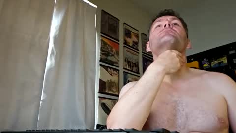 Snapshot of gring0_dik chatting on May 2026 06:15:02 PM gring0_dik online show from May 2026 06:15:02 PM