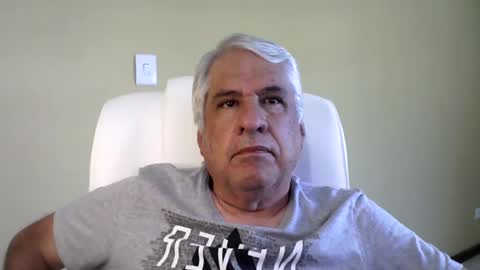 grisa01 online show from February 2025 01:01:01 PM