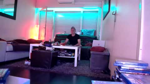 grives13 online show from January 2026 03:00:02 AM