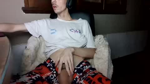 Snapshot of grod6999 chatting on February 2025 07:59:02 PM grod6999 online show from February 2025 07:59:02 PM