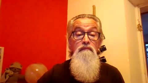 Snapshot of grybear60 chatting on January 2025 07:21:01 AM Grybear online show from January 2025 07:21:01 AM