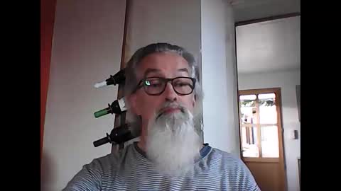 Snapshot of grybear60 chatting on January 2025 09:33:02 AM Grybear online show from January 2025 09:33:02 AM