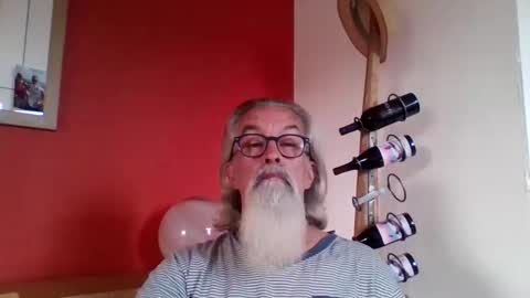 Snapshot of grybear60 chatting on September 2025 06:46:02 AM Grybear online show from September 2025 06:46:02 AM