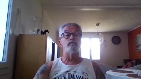 Snapshot of grybear60 chatting on April 2026 10:54:01 AM Grybear online show from April 2026 10:54:01 AM