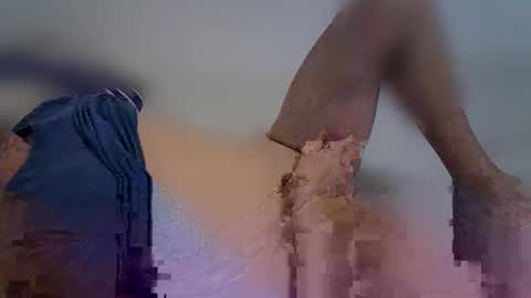 Snapshot of grzesiek130883 chatting on December 2024 10:53:02 PM grzesiek130883 online show from December 2024 10:53:02 PM