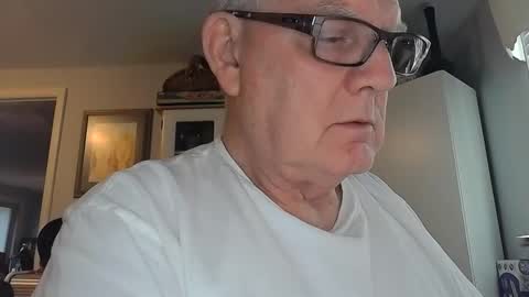 Horny Daddy online show from November 2025 05:45:02 PM