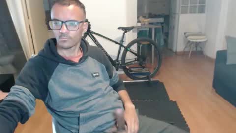 guachin_new online show from November 2025 04:23:02 AM