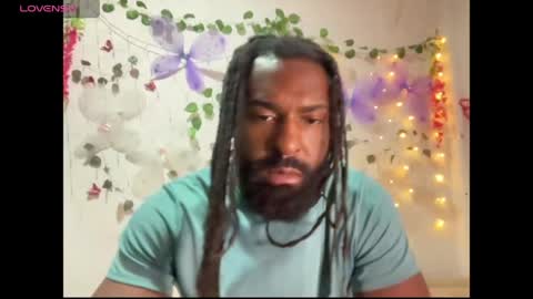 Snapshot of guapolive chatting on May 2026 01:10:02 AM GuapoLivee online show from May 2026 01:10:02 AM