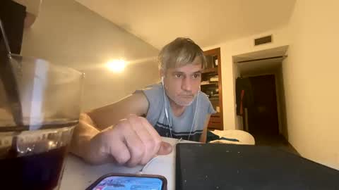 guardiannif_ online show from January 2025 01:29:01 AM