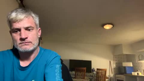 guardiannif_ online show from March 2025 07:16:02 PM