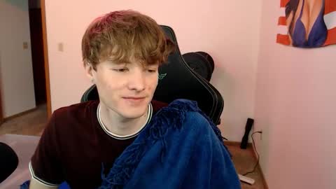 Snapshot of gucciboi4 chatting on November 2025 05:01:02 PM gucciboi4 online show from November 2025 05:01:02 PM