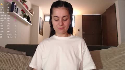 Elena online show from October 2025 02:12:02 PM