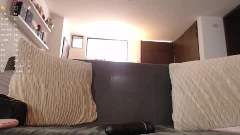 Elena online show from October 2025 03:24:01 PM