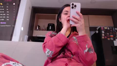 Snapshot of guccipussy1 chatting on June 2026 04:31:01 PM Elena online show from June 2026 04:31:01 PM