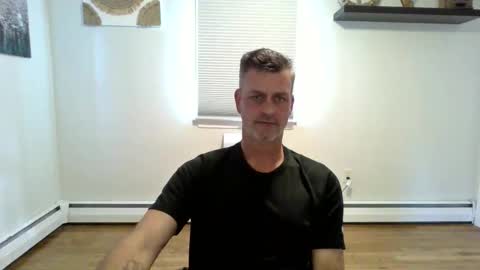 Snapshot of gudguy2025 chatting on November 2025 03:57:01 PM gudguy2025 online show from November 2025 03:57:01 PM