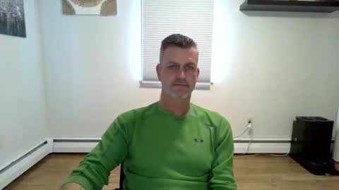 Snapshot of gudguy2025 chatting on November 2025 06:06:02 PM gudguy2025 online show from November 2025 06:06:02 PM