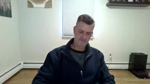 Snapshot of gudguy2025 chatting on December 2025 04:13:01 PM gudguy2025 online show from December 2025 04:13:01 PM