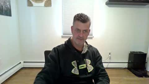 Snapshot of gudguy2025 chatting on December 2025 03:21:02 PM gudguy2025 online show from December 2025 03:21:02 PM