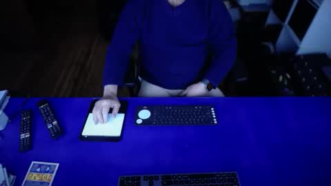 Snapshot of guesswhatigot2 chatting on September 2025 08:25:01 AM guesswhatigot2 online show from September 2025 08:25:01 AM