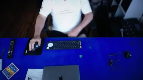 guesswhatigot2 online show from February 2026 09:09:02 AM