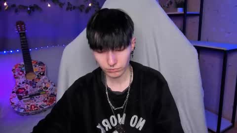 Snapshot of guitarandangel chatting on February 2025 10:40:02 AM Angel online show from February 2025 10:40:02 AM