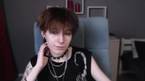 Snapshot of guitarandangell chatting on November 2025 05:40:02 AM guitarandangell online show from November 2025 05:40:02 AM