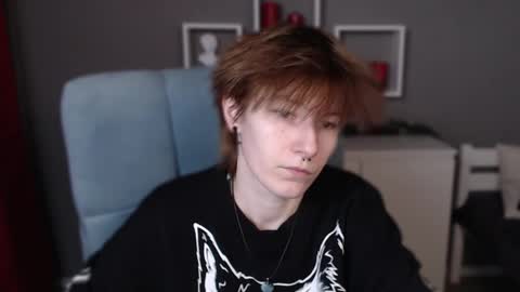 Snapshot of guitarandangell chatting on November 2025 04:11:02 PM guitarandangell online show from November 2025 04:11:02 PM