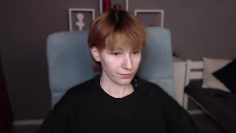 guitarandangell online show from March 2026 12:01:02 PM