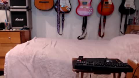 Snapshot of guitarsexgod chatting on February 2025 12:19:01 PM Mario online show from February 2025 12:19:01 PM